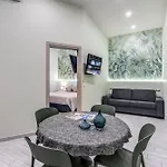 Casa Dalu * Neapol